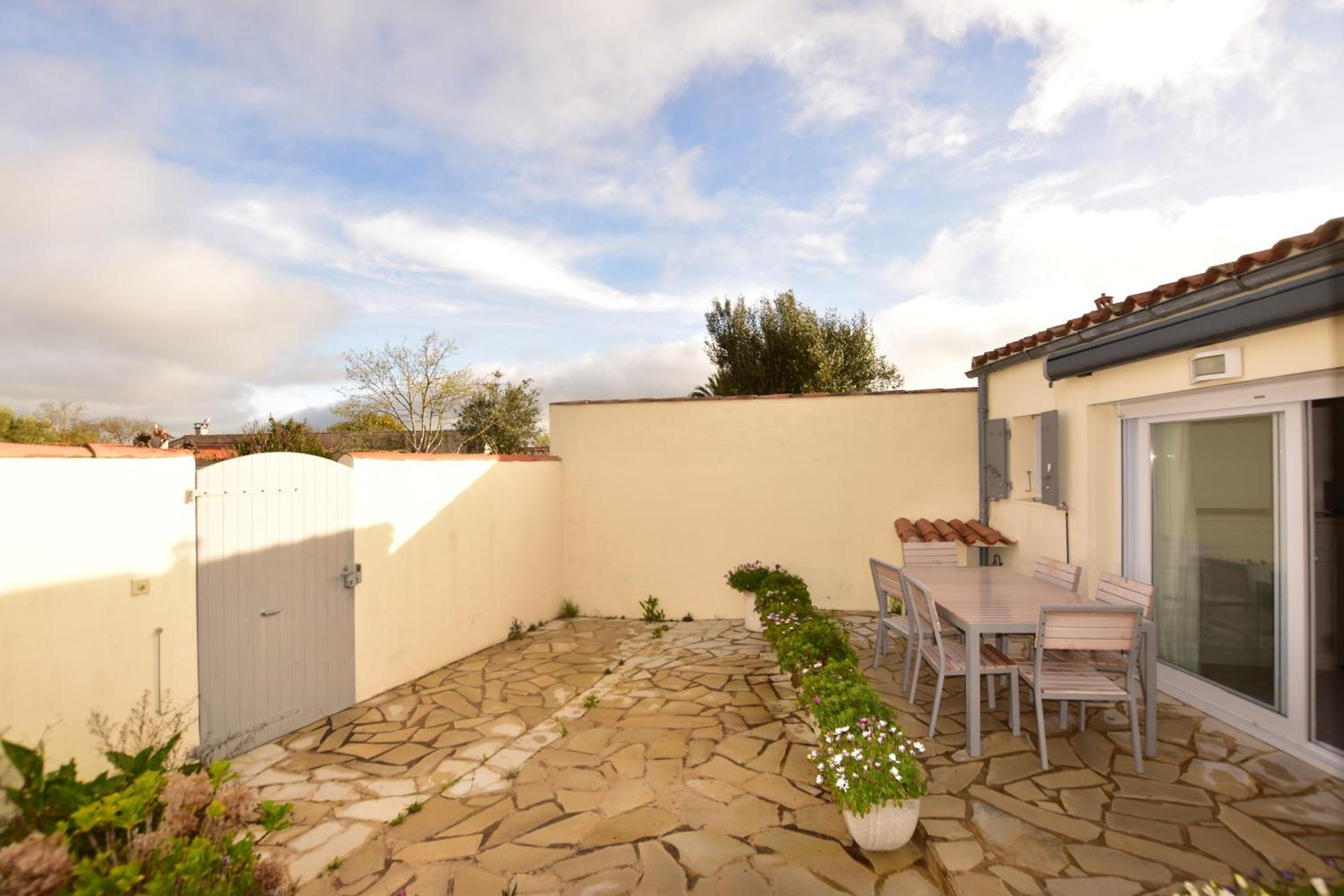 Large Studio Close To The Beach Saint-Martin-de-Ré Kültér fotó