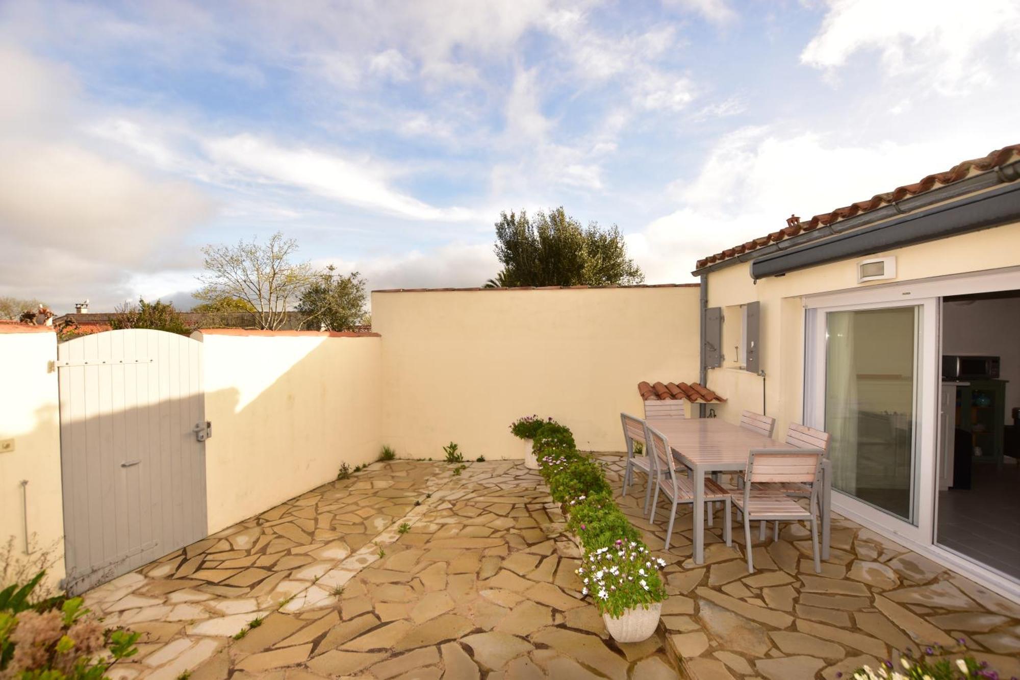 Large Studio Close To The Beach Saint-Martin-de-Ré Kültér fotó